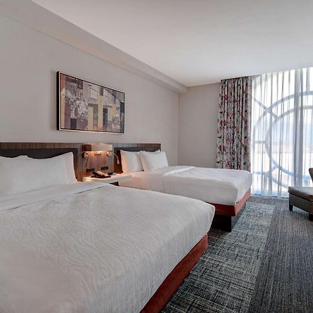 Hilton Garden Inn Kalamazoo Downtown מראה חיצוני תמונה