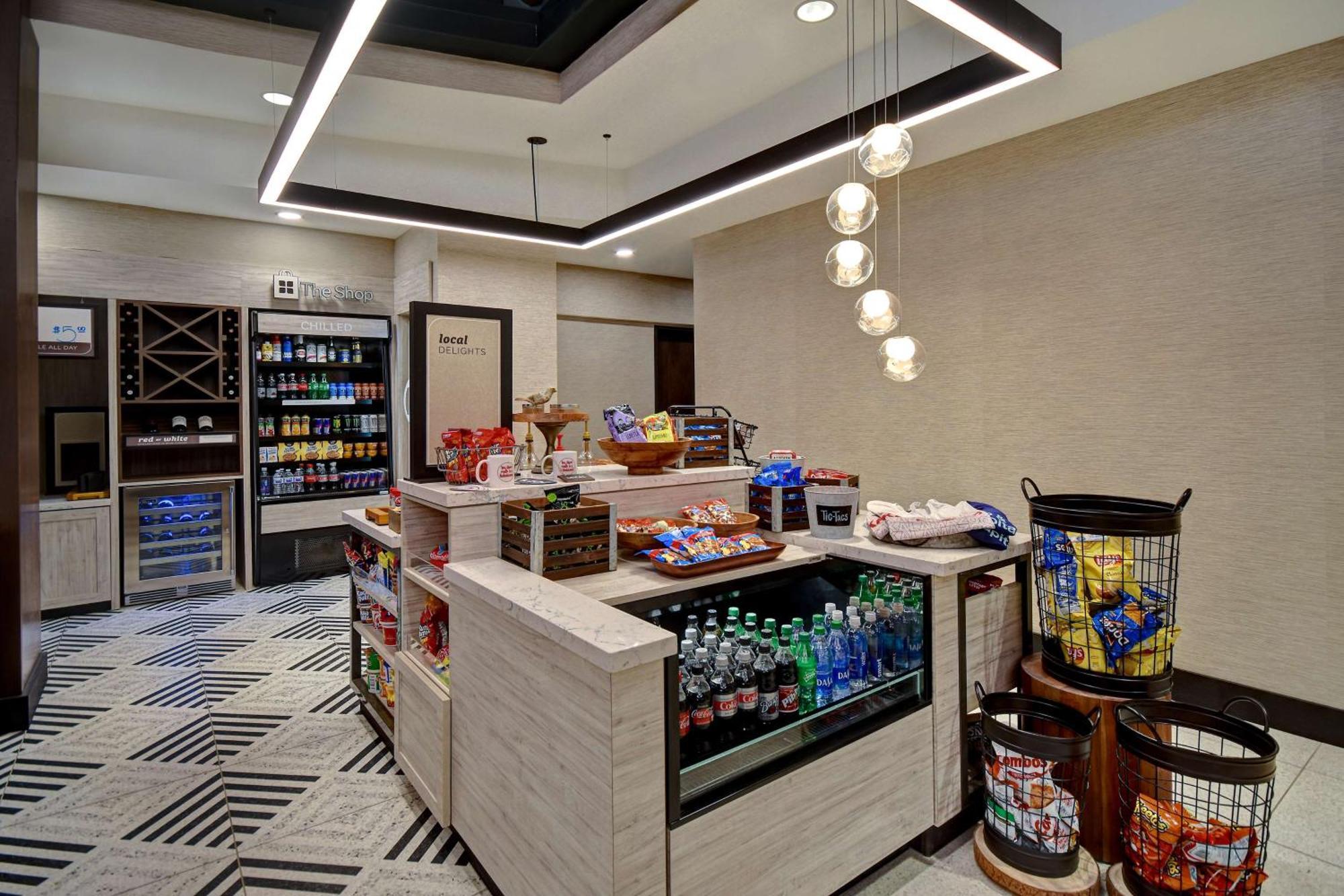 Hilton Garden Inn Kalamazoo Downtown מראה חיצוני תמונה